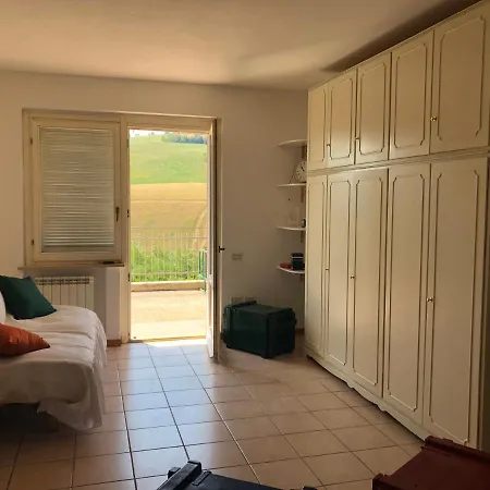 Alojamento de Acomodação e Pequeno-almoço Calamazzante 3*
